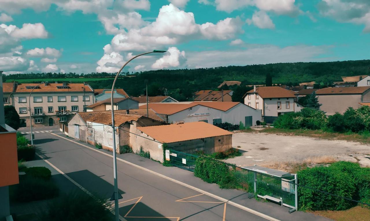 Chez Romain, Appartement Proche Commerces Et Centre Ville Avec Wifi Verdun-sur-Meuse Eksteriør billede